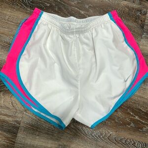 NIKE DRI-FIT TEMPO SHORT